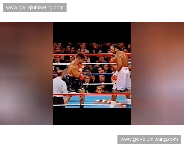 巨兽的谢幕与狮王的加冕:刘易斯VS泰森,那场烧焦了岁月的世纪之战